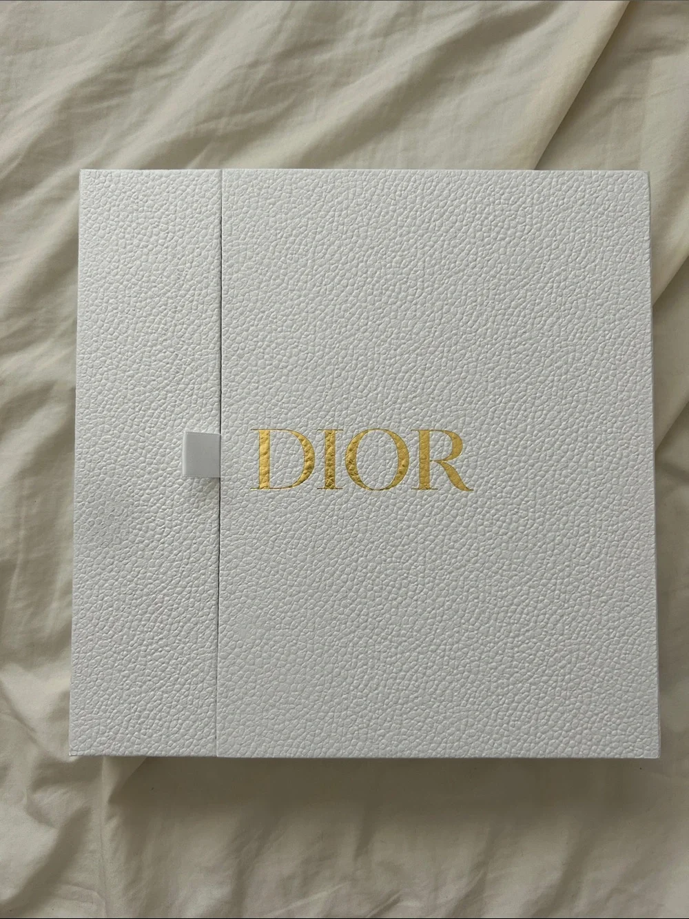 Dior giftable includes